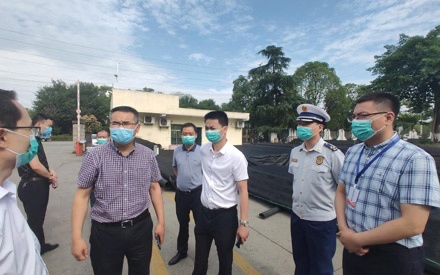 區(qū)委領(lǐng)導(dǎo)到四川森普管材股份有限公司調(diào)研！