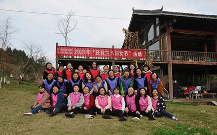 綻放巾幗風(fēng)采,獻禮建黨百年 四川森普管材舉辦豐富多彩活動 慶?！叭恕眹H婦女節(jié)